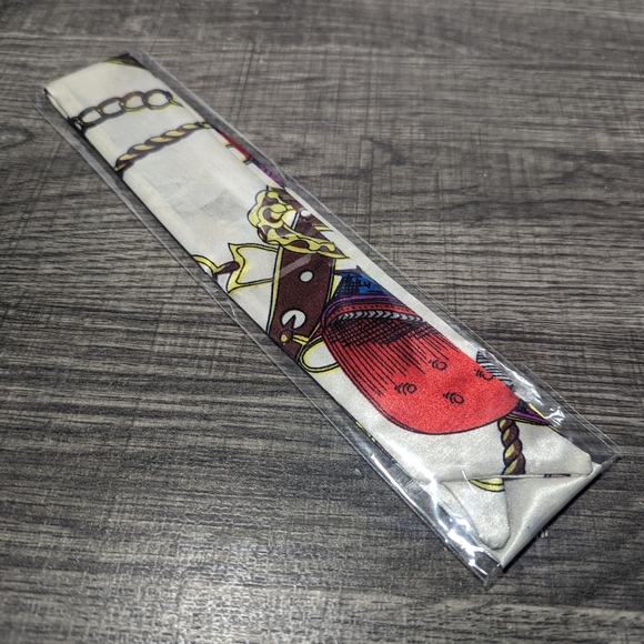 Berry Styled Beauty Bundle - Picture 9 of 9